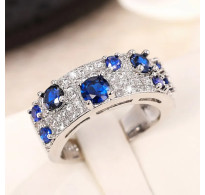 Prstan z mordrimi CZ kristali