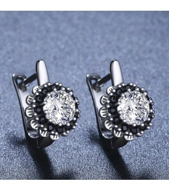 Senzualni srebrni uhani