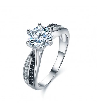 Zaročni prstan klasičnega dizajna