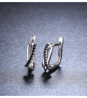 Izjemni srebrni uhani s kristali CZ