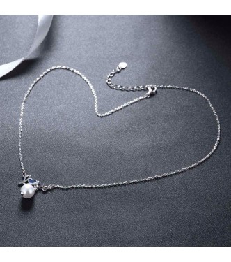 Romantičen srebrn obesek, ki nosi obljubo večne ljubezni Romantičen srebrn obesek, ki nosi obljubo večne ljubezni