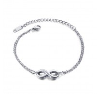 Prefinjena zapestnica z nežnim Infinity simbolom 