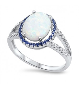 Uglajen srebrn prstan z belim lab opalom