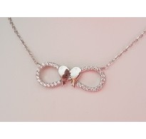 Krasen obesek Infinity z angelskimi krili 