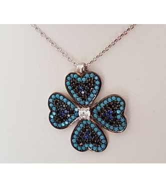 Srebrn obesek z dih jemajočo deteljo Srebrn obesek z dih jemajočo deteljo