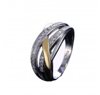 Izvrsten prstan v kombinaciji dveh pozlat