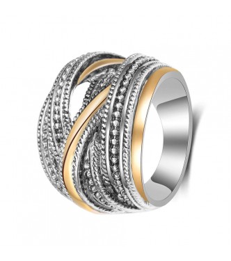 Prelesten, širok prstan z belo in rumeno pozlato Prelesten, širok prstan z belo in rumeno pozlato