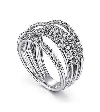 Prekrasen prstan strastne ljubezni