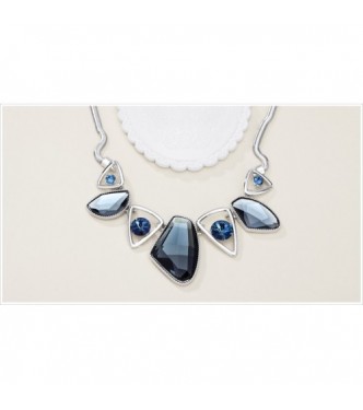 Ogrlica, glamurozna, 18K bela pozlata s kristali Swarovski elements